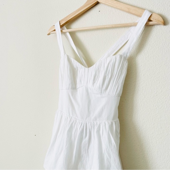 NWT Abercrombie & Fitch SMALL Lace-up back tiered sleeveless maxi dress - white - Picture 4 of 9
